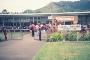 ラバウル空港